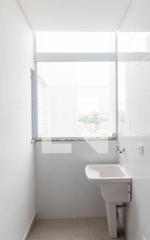 Apartamento para alugar com 45m², 2 quartos e sem vaga Apartamento para alugar com 45m², 2 quartos e sem vagaLavanderia