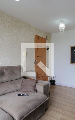 Apartamento à venda com 48m², 2 quartos e 1 vaga Apartamento à venda com 48m², 2 quartos e 1 vagaSala