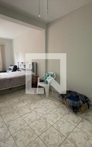 Casa à venda com 122m², 4 quartos e 2 vagas Casa à venda com 122m², 4 quartos e 2 vagasQuarto 1
