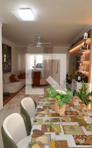 Casa para alugar com 131m², 3 quartos e 2 vagasSala