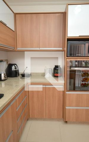 Casa para alugar com 131m², 3 quartos e 2 vagasCozinha