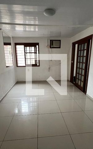 Casa à venda com 100m², 2 quartos e 2 vagasQuarto 2