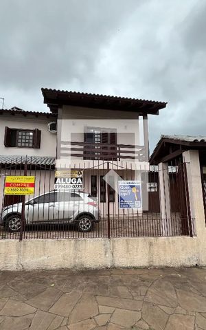 Casa à venda com 100m², 2 quartos e 2 vagasFachada