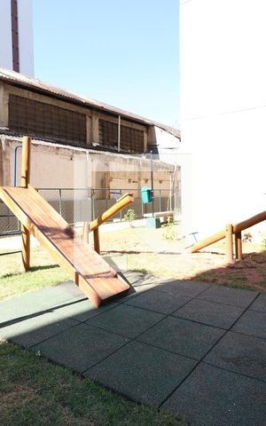 Apartamento à venda com 42m², 2 quartos e sem vagaÁrea comum - Playground