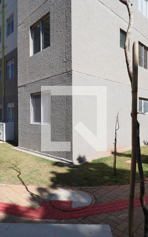 Apartamento à venda com 42m², 2 quartos e sem vagaÁrea comum