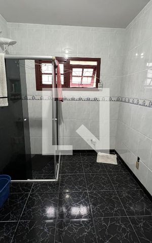 Casa para alugar com 224m², 4 quartos e 2 vagas Casa para alugar com 224m², 4 quartos e 2 vagasBanheiro 3