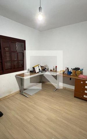 Casa para alugar com 224m², 4 quartos e 2 vagas Casa para alugar com 224m², 4 quartos e 2 vagasQuarto 3