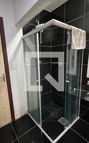 Casa para alugar com 224m², 4 quartos e 2 vagas Casa para alugar com 224m², 4 quartos e 2 vagasBanheiro 1