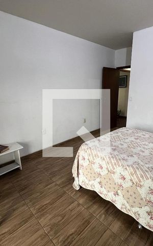 Casa para alugar com 224m², 4 quartos e 2 vagas Casa para alugar com 224m², 4 quartos e 2 vagasQuarto 4