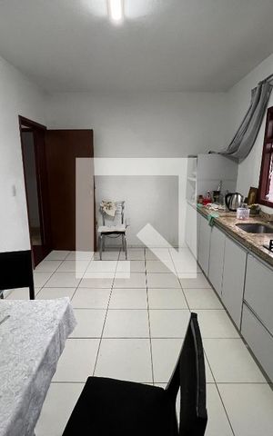 Casa para alugar com 224m², 4 quartos e 2 vagas Casa para alugar com 224m², 4 quartos e 2 vagasCozinha 2