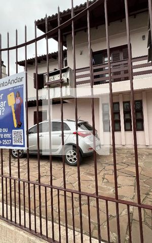 Casa para alugar com 224m², 4 quartos e 2 vagas Casa para alugar com 224m², 4 quartos e 2 vagasÁrea comum