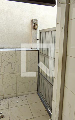 Casa à venda com 75m², 3 quartos e 1 vaga Casa à venda com 75m², 3 quartos e 1 vagafrente