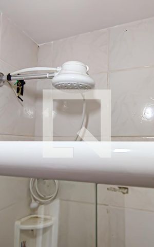 Casa à venda com 75m², 3 quartos e 1 vaga Casa à venda com 75m², 3 quartos e 1 vagabanheiro social