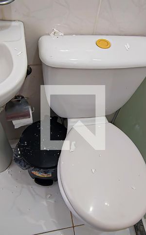 Casa à venda com 75m², 3 quartos e 1 vaga Casa à venda com 75m², 3 quartos e 1 vagabanheiro social