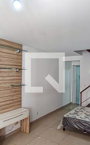 Casa à venda com 75m², 3 quartos e 1 vaga Casa à venda com 75m², 3 quartos e 1 vagasala