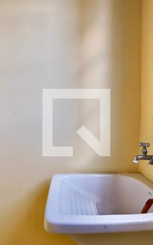 Casa à venda com 150m², 3 quartos e sem vagaÁrea de Serviço