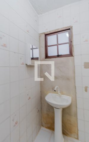 Casa à venda com 163m², 4 quartos e 2 vagas Casa à venda com 163m², 4 quartos e 2 vagasBanheiro do Quarto 4