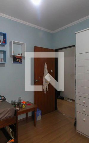 Casa à venda com 499m², 8 quartos e 6 vagas Casa à venda com 499m², 8 quartos e 6 vagasQuarto 1