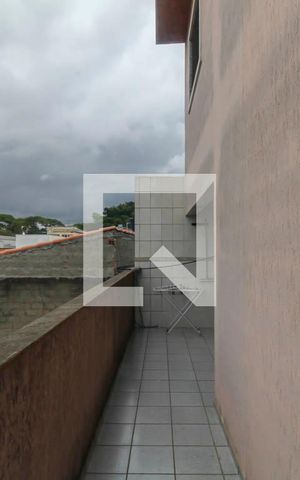 Casa à venda com 499m², 8 quartos e 6 vagas Casa à venda com 499m², 8 quartos e 6 vagasÁrea de Serviço