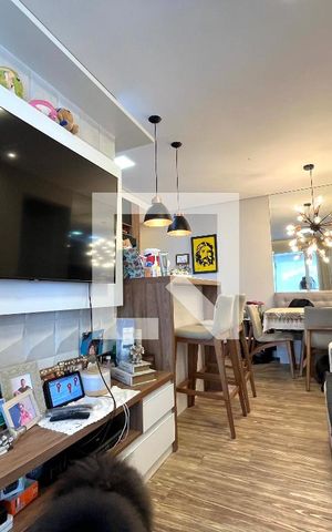 Apartamento à venda com 70m², 2 quartos e 2 vagas Apartamento à venda com 70m², 2 quartos e 2 vagasSala