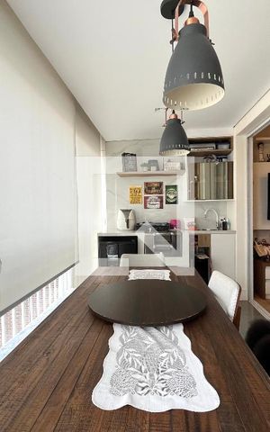 Apartamento à venda com 70m², 2 quartos e 2 vagas Apartamento à venda com 70m², 2 quartos e 2 vagasVaranda Sala