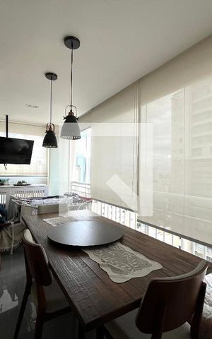 Apartamento à venda com 70m², 2 quartos e 2 vagas Apartamento à venda com 70m², 2 quartos e 2 vagasVaranda Sala