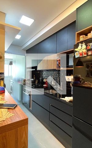Apartamento à venda com 70m², 2 quartos e 2 vagas Apartamento à venda com 70m², 2 quartos e 2 vagasCozinha