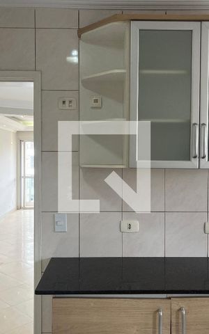 Apartamento para alugar com 100m², 2 quartos e 2 vagasCozinha