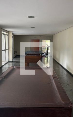 Apartamento para alugar com 100m², 2 quartos e 2 vagasÁrea comum - Salão de festas