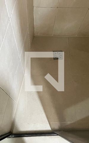 Apartamento para alugar com 100m², 2 quartos e 2 vagasBanheiro da Suíte