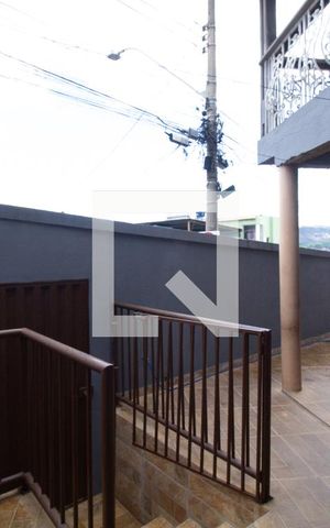 Casa à venda com 927m², 6 quartos e 5 vagas Casa à venda com 927m², 6 quartos e 5 vagasÁrea externa casa 2