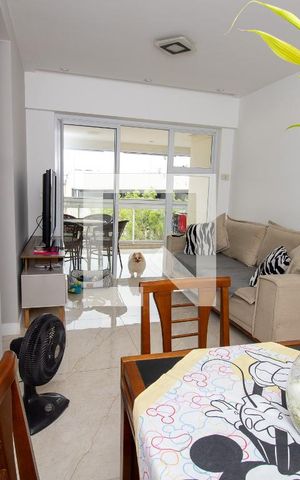 Apartamento à venda com 73m², 2 quartos e 1 vaga Apartamento à venda com 73m², 2 quartos e 1 vagaSala