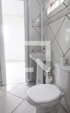 Casa à venda com 297m², 2 quartos e 3 vagasBanheiro