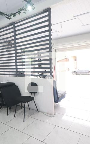 Casa à venda com 297m², 2 quartos e 3 vagasÁrea comum - Salão 