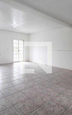 Casa à venda com 297m², 2 quartos e 3 vagasSala
