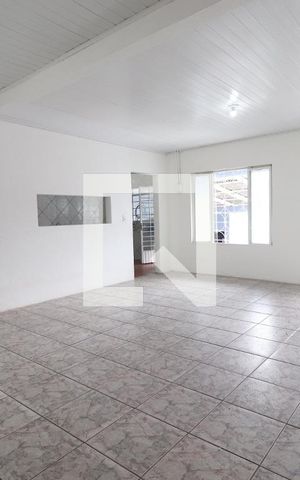 Casa à venda com 297m², 2 quartos e 3 vagasSala