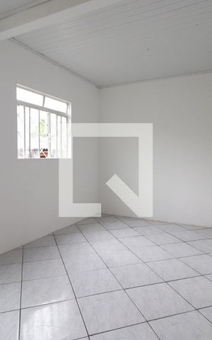 Casa à venda com 297m², 2 quartos e 3 vagasSuíte