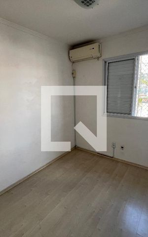 Casa de condomínio à venda com 54m², 3 quartos e 2 vagasQuarto 1