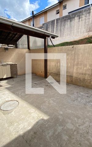 Casa de condomínio à venda com 54m², 3 quartos e 2 vagasÁrea comum - Churrasqueira
