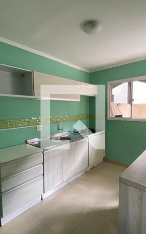 Casa de condomínio à venda com 54m², 3 quartos e 2 vagasCozinha