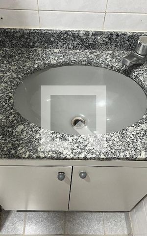 Apartamento para alugar com 49m², 2 quartos e sem vagaBanheiro