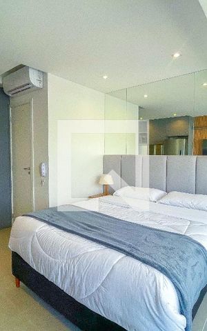 Studio para alugar com 24m², 1 quarto e sem vaga Studio para alugar com 24m², 1 quarto e sem vagaStudio