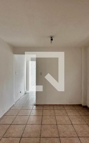 Casa à venda com 138m², 3 quartos e 2 vagas Casa à venda com 138m², 3 quartos e 2 vagasSala