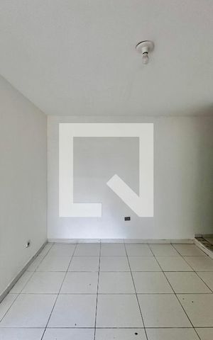 Casa à venda com 138m², 3 quartos e 2 vagas Casa à venda com 138m², 3 quartos e 2 vagasSuíte