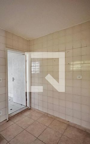Casa à venda com 138m², 3 quartos e 2 vagas Casa à venda com 138m², 3 quartos e 2 vagasCozinha