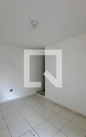 Casa à venda com 138m², 3 quartos e 2 vagas Casa à venda com 138m², 3 quartos e 2 vagasSuíte