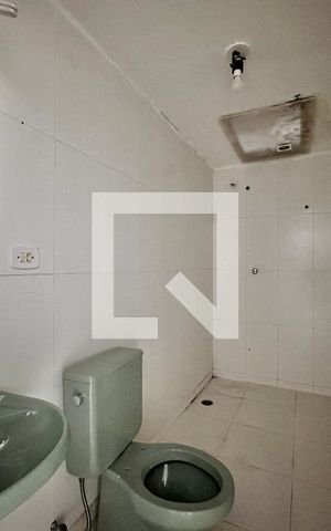 Casa à venda com 138m², 3 quartos e 2 vagas Casa à venda com 138m², 3 quartos e 2 vagasBanheiro Suíte
