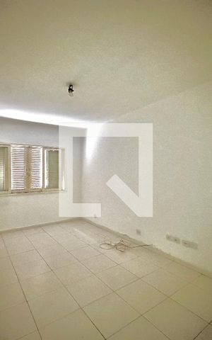 Casa à venda com 138m², 3 quartos e 2 vagas Casa à venda com 138m², 3 quartos e 2 vagasQuarto 3