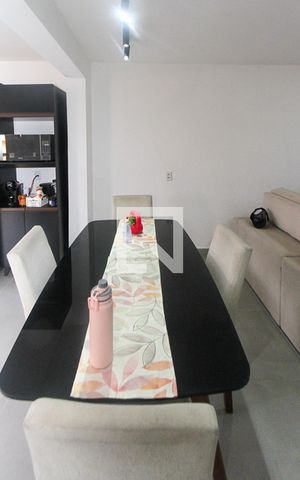 Casa à venda com 346m², 4 quartos e 3 vagas Casa à venda com 346m², 4 quartos e 3 vagasSala casa 03