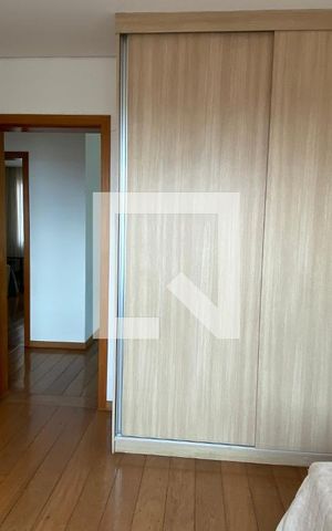 Casa para alugar com 270m², 4 quartos e 3 vagas Casa para alugar com 270m², 4 quartos e 3 vagasQuarto 2